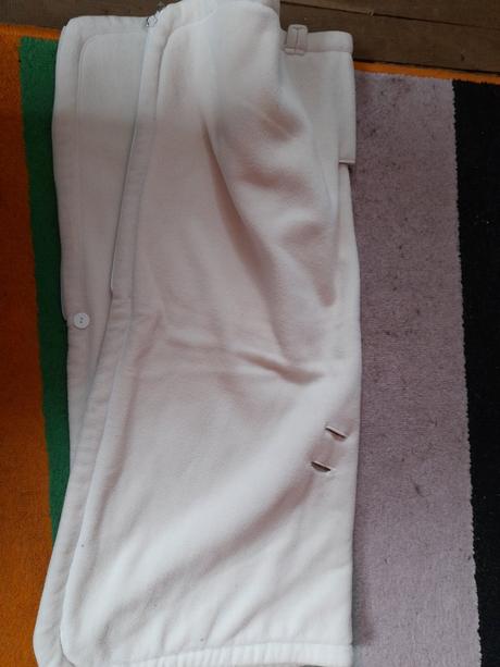 Deka do autosedačky béžová,