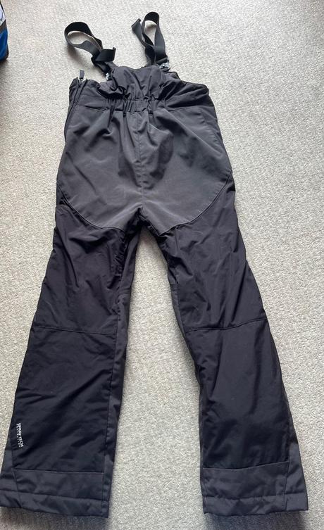 Lyžařský set, helly hansen,134