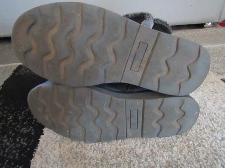 Boty pro holku vel.35-kozačky,válenky,pantofle, 35