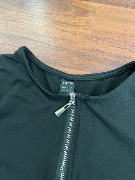 Body a crop top, 158