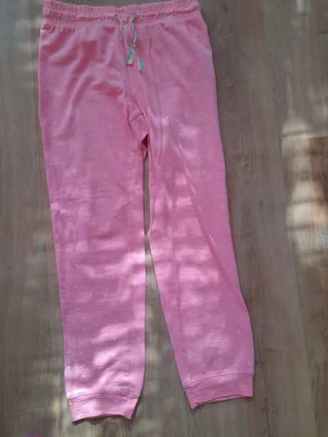 Tenké tepláky, vel 128, pepco,128