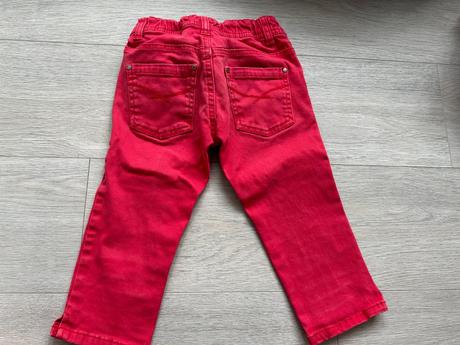 Dívčí červené 3/4 kalhoty, vel. 116/122, 116