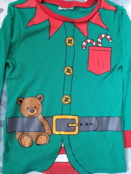 Vánoční pyžamo, 98