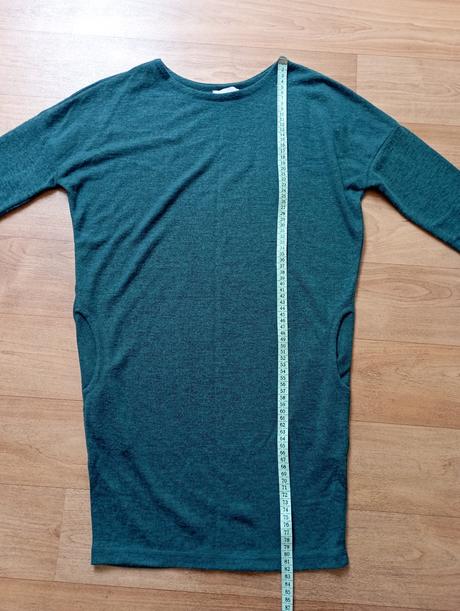 Prodloužený pulovr s kapsami - mechově zelený, gate,34