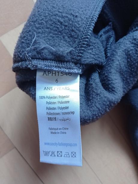 Tepláky 116 mimoni, já padouch, 116