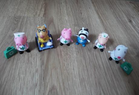 Set figurek peppa pig prasátko peppa nemocnice,
