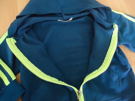 2 teplákové soupravy, 92