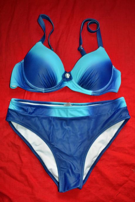 Dámské plavky v.m,l,nové,, l / m