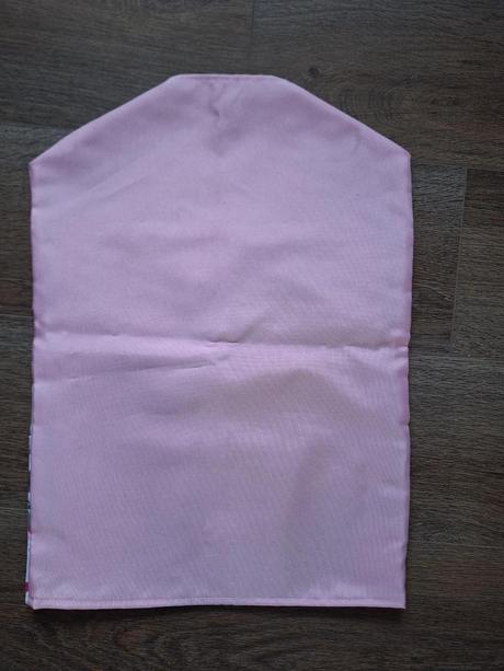 Závěsný kapsář (na ramínko) růžový se sovičkami, 