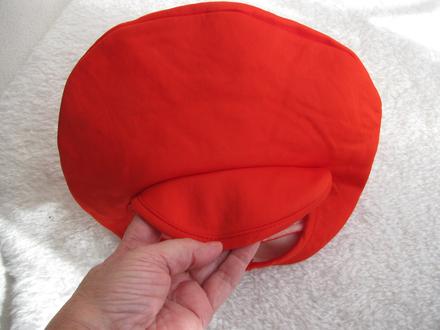 Čepice na karneval-super mario, 