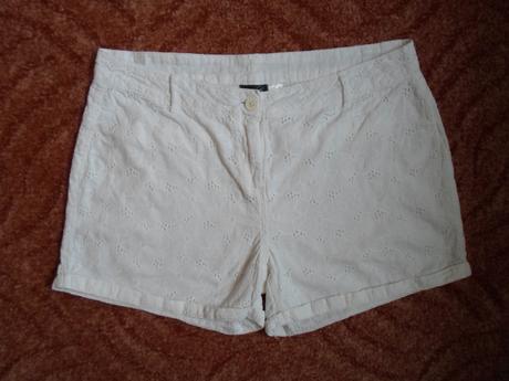 Bílé krajkové kraťasy kraťásky šortky, esmara,40