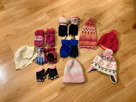 Zimní rukavice a čepice cca 7-9 let, decathlon,110