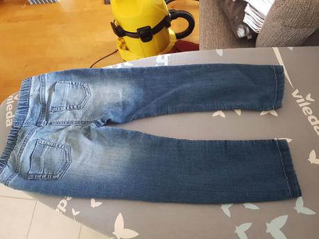 Dívčí džíny značky f&f, vel. 4-5 let(110cm)., f&f,110