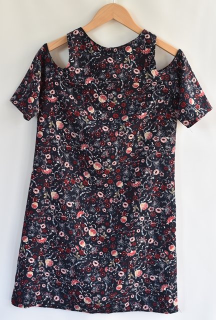 Šaty vel. 14 let, matalan,164