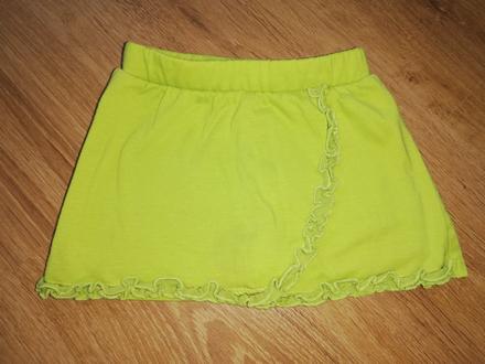 Kraťásková sukýnka, 86