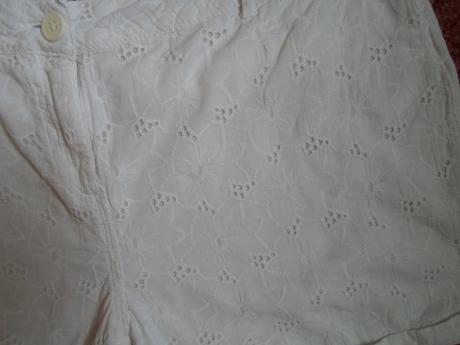 Bílé krajkové kraťasy kraťásky šortky, esmara,40