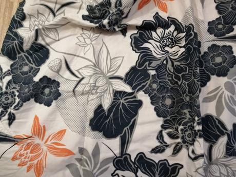 Kojící zástěra bébé au lait, 