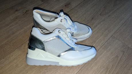 T432 tenisky se zvýšenou patou jenny fairy vel. 39, 39