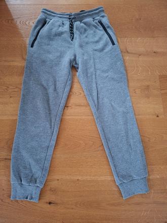 Reserved tepláky č.146, reserved,146