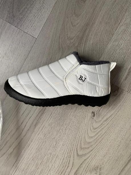 Krásné suprové nové boty velikost 40, 40