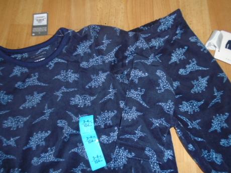Souprava i pyžamo dinosauři vel 104, primark,104