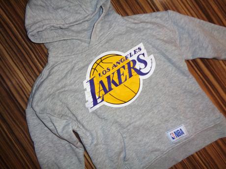 Šedá melírovaná mikina s míčem, 110