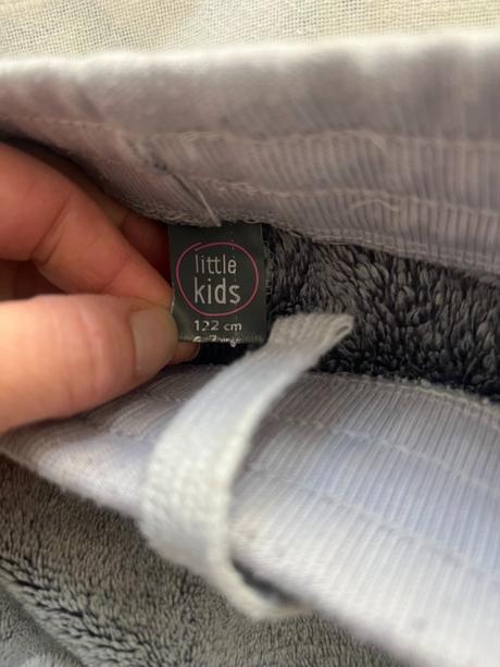 Teplé tepláky vel. 122, 122