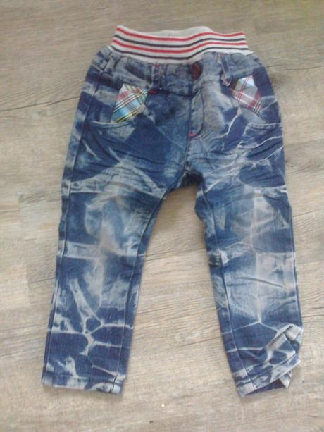 Plísňáky paul frank, 98