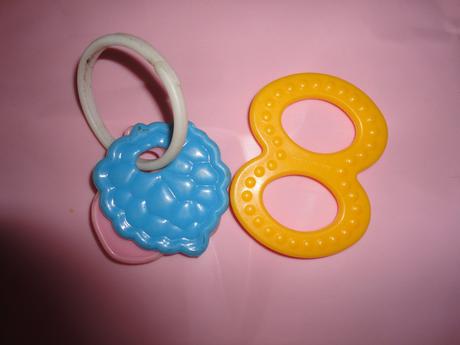 Hrkací a kousací hračky, 