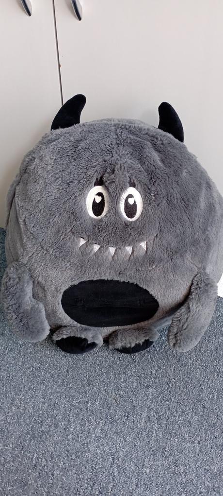 Plyšák šedý monster zn."disney",