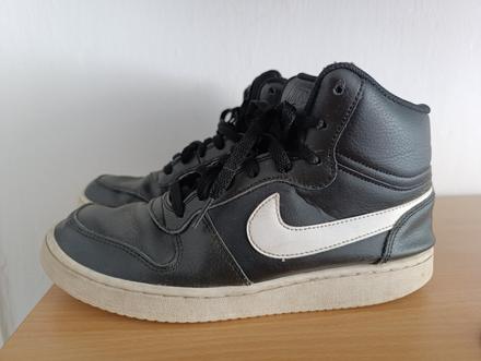 Černé kotníkové boty nike vel. 39/40, nike,39