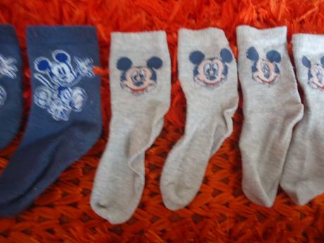 Ponožky s mickeym, 86
