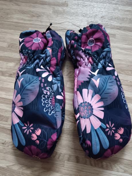 Nové zimní palcové rukavice unuo snow květiny vel., unuo,l