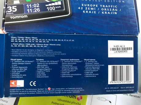 Přenosná auto navigace tomtom xxl vč.držáku černá, 