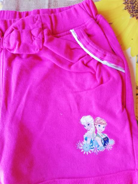 Šortky dívčí zn. disney vel. 110., disney,110