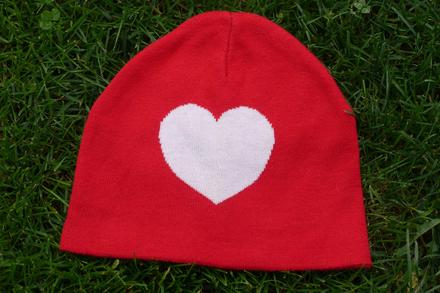 Cervena cepice se srdickem vel.92/104, h&m,92