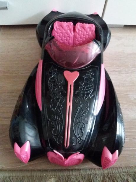 Monster high panenky a auto, 