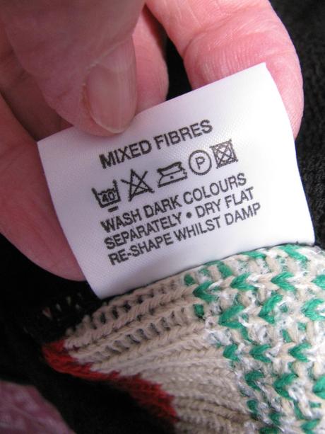 Krásný černý svetr se santou, vánoční motiv/unisex, 152