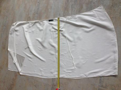 Bílá zavinovací sukně pro rostoucí bříško vel.38, s