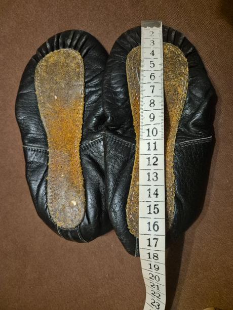 Dětské piškoty - cvičky vel. 28, 28