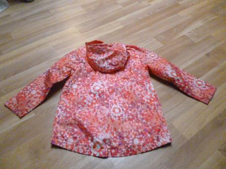 Kytkatá šustáková bunda vel. 3-4, st. bernard,104