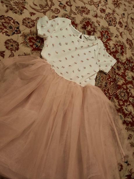 Růžičkové tylové šaty, h&m,134