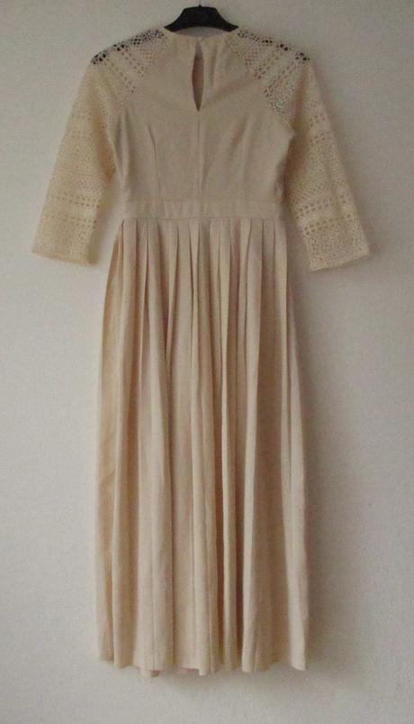 Dámské midi šaty béžové krajkové plisované s 36, s