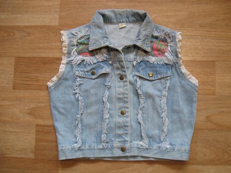 Džínová vesta, 122