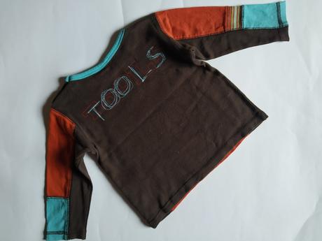 Tričko s nářadím, 86