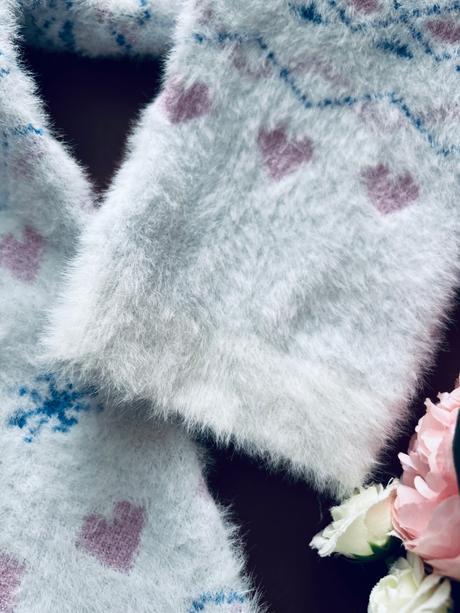 Vánoční svetr lilo stich - v.9/10 let, 140