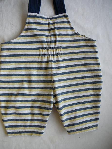 Dětské tepláčky, 80