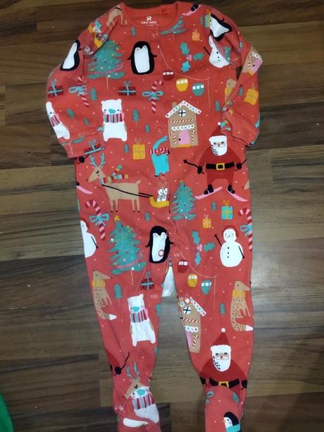Vánoční overal 74 next, 74