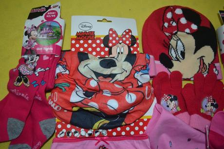 8 ks minnie punčoch,čepice,rukavice,kalhotky 2-3r., 86–98