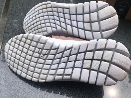 34 letni boty cerno ruzove pepperts, pepperts,34